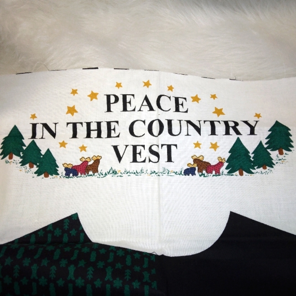 FABRIC Peace in the Country Vest Christmas Fabric Panel, cut & Sew, new…